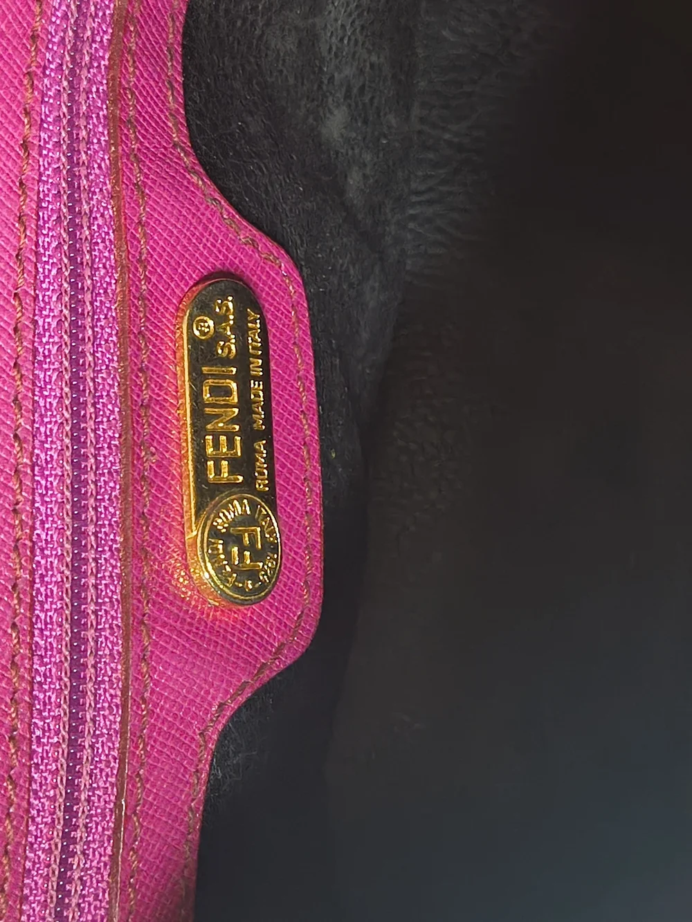 Authentic Vintage Pink Fendi Leather Shoulder Bag With Gold Hardware - Medium Sz